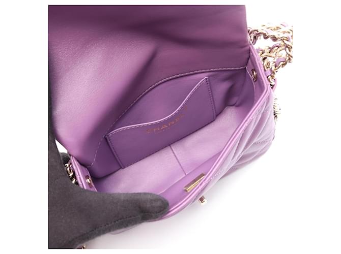 Borsa a Spalla Chanel Matelassé Small Flap Porpora - vista 3