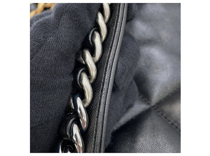 Borsa a Spalla con Catena Chanel CHANEL19 Flap Nero - vista 10