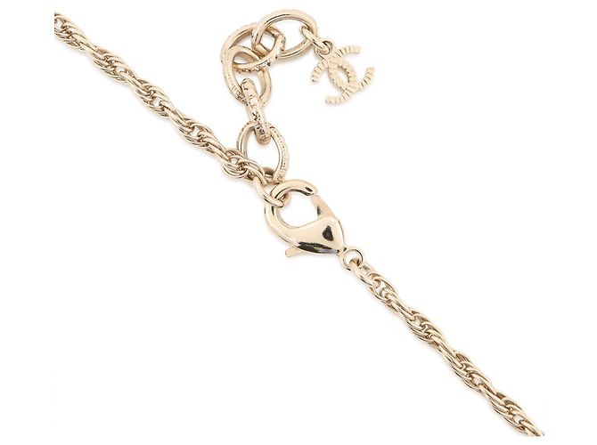 Collar Chanel Coco Mark Círculo de Falsa Perla Dorado - vista 5