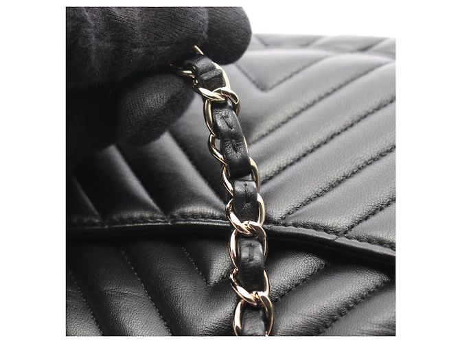 Borsa a tracolla Chanel Chevron V-stitch Double Flap Nero - vista 10
