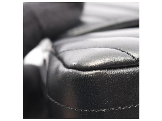 Borsa a tracolla Chanel Chevron V-stitch Double Flap Nero - vista 8