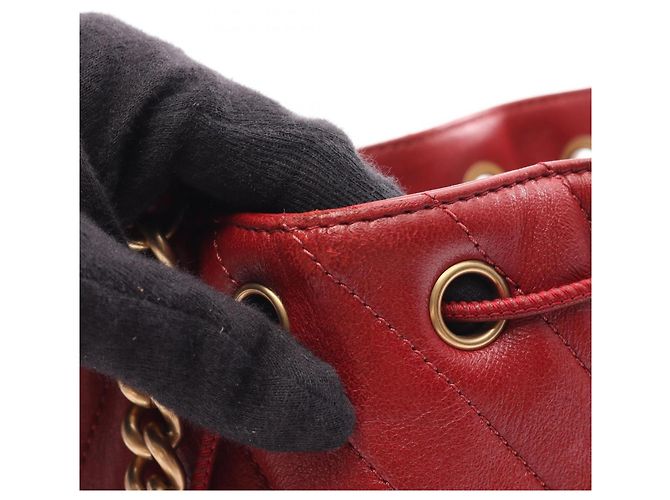 Borsa a secchiello Chanel Chevron V-Stitch con coulisse Rosso - vista 11