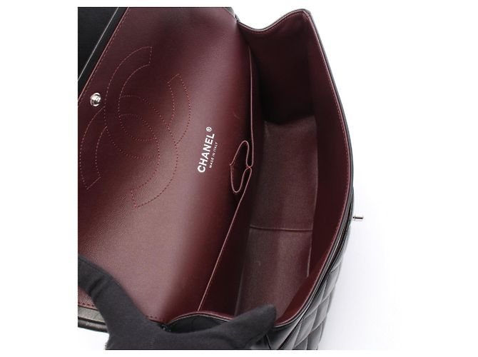 Borsa a tracolla Chanel Large Matelassé Double Flap Nero - vista 3