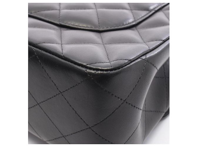 Borsa a tracolla Chanel Large Matelassé Double Flap Nero - vista 8