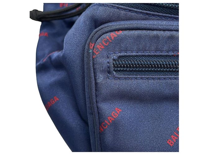 Borsa a tracolla Balenciaga Explorer Rosso Blu navy - vista 8