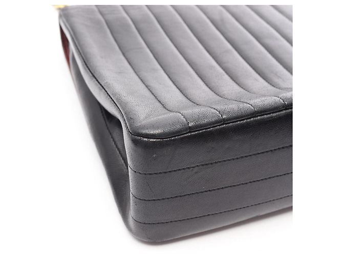 Borsa a tracolla Chanel Mademoiselle in pelle di agnello nera Nero - vista 15
