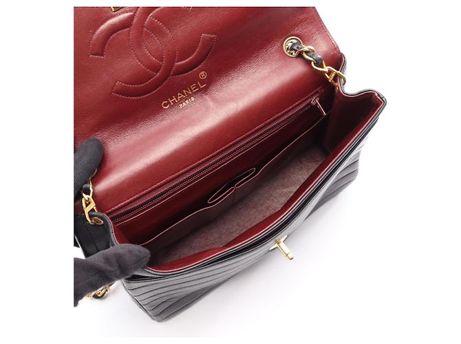 Borsa a tracolla Chanel Mademoiselle in pelle di agnello nera Nero - vista 3