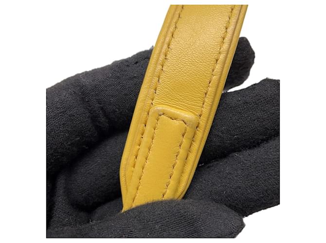 Mini borsa a mano in pelle Triangle Prada Giallo - vista 12