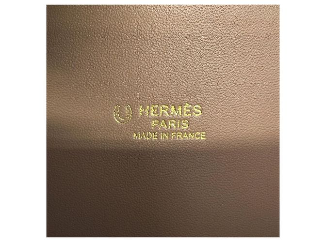 Hermès Borsa Hermes Bolide 31 in Etoupe Gray e Rose Purple Porpora Taupe - vista 17