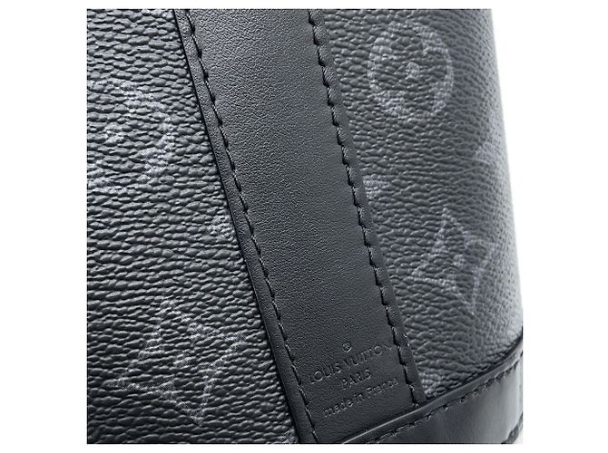 Borsa a Spalla Louis Vuitton Monogram Eclipse Envelope Pouch Nero - vista 9