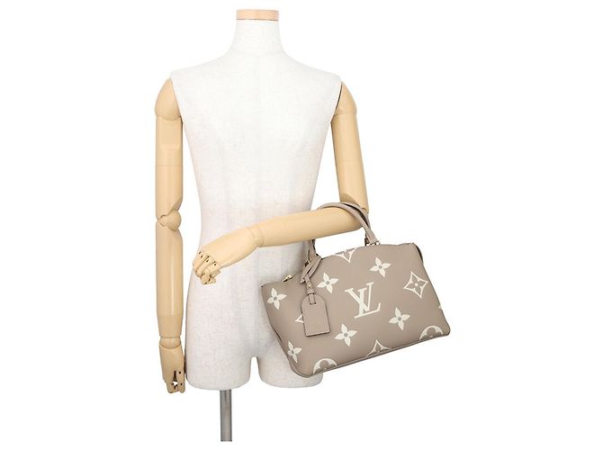 Borsa Louis Vuitton Bicolor Monogram Empreinte Petit Palais PM Grigio Crudo - vista 4