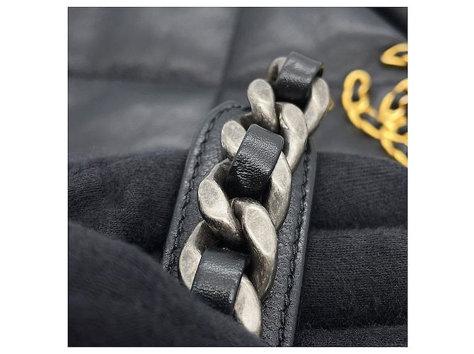 Borsa a tracolla con catena Chanel CHANEL19 Nero - vista 14