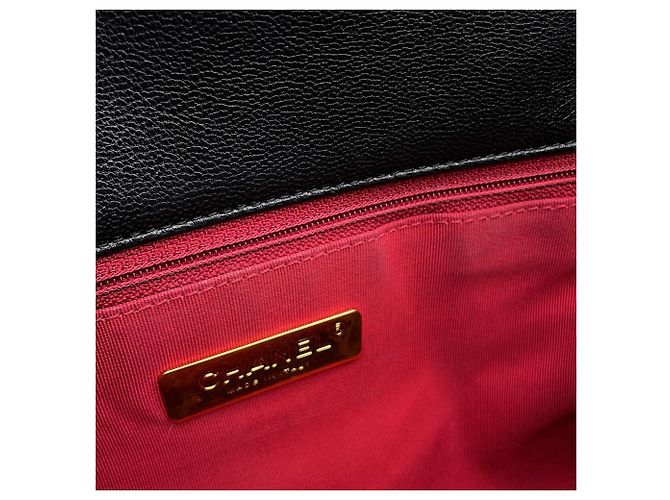 Borsa a tracolla con catena Chanel CHANEL19 Nero - vista 9