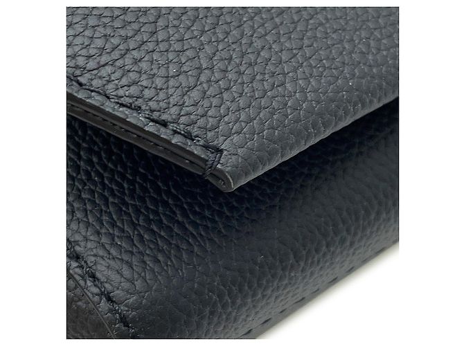 Borsa a tracolla in pelle granulata nera Louis Vuitton Nero - vista 7