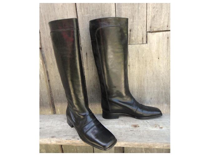 Bally Casland hohe Stiefel aus schwarzem Leder - Ansicht 2