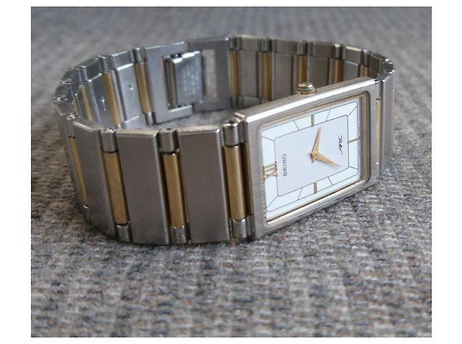 Relógio Seiko Arc Quartz Retangular Ref. 7320-6360 Prata Dourado - vista 15