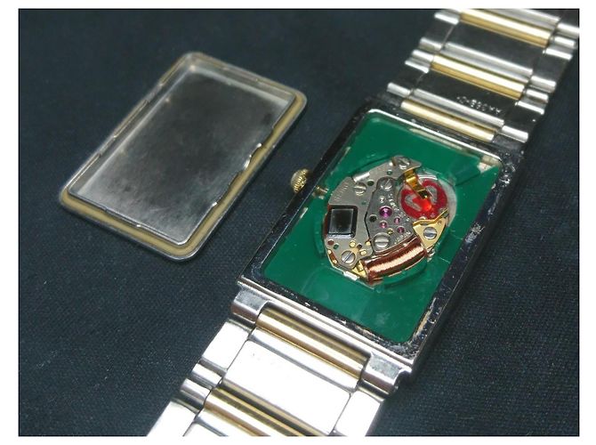 Relógio Seiko Arc Quartz Retangular Ref. 7320-6360 Prata Dourado - vista 5