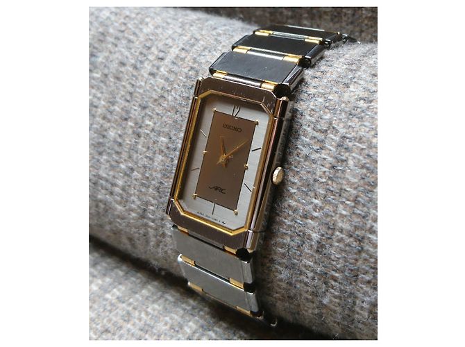 Relógio Seiko Arc Quartz 1220-5210 Dourado Hardware prateado - vista 13