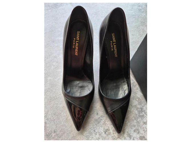 Saint Laurent Décolleté in vernice nera Nero - vista 3