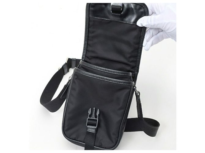 Mini borsa a tracolla in Re-Nylon x pelle Saffiano Prada Nero - vista 7