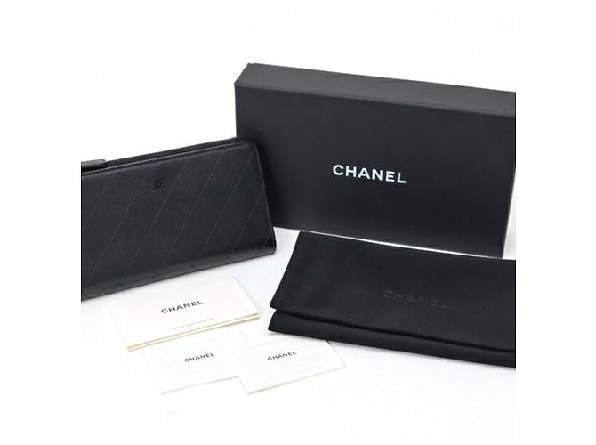 Portafoglio lungo Matelassé Chanel in pelle nera Nero - vista 9