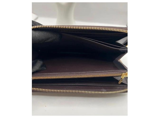 Louis Vuitton Zippy Wallet Monogram Vernis Amarante Burdeos - vista 11