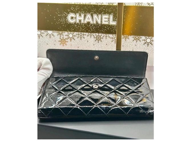 Timeless Cartera Chanel Classic Long Flap Cuero Charol Negro - vista 12