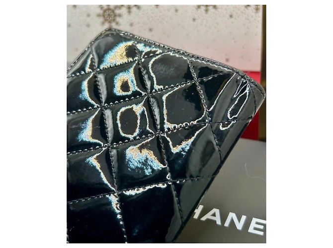 Timeless Cartera Chanel Classic Long Flap Cuero Charol Negro - vista 9