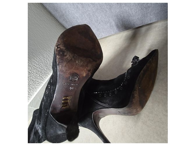 Gianfranco Ferré botas altas de ante negro - vista 11