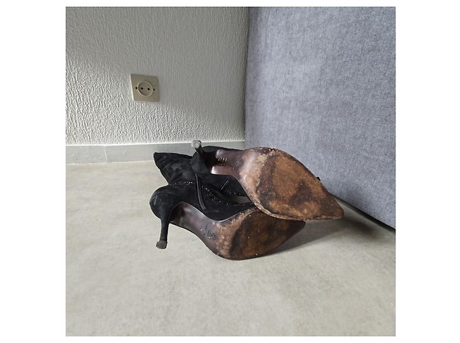 Gianfranco Ferré botas altas de ante negro - vista 8