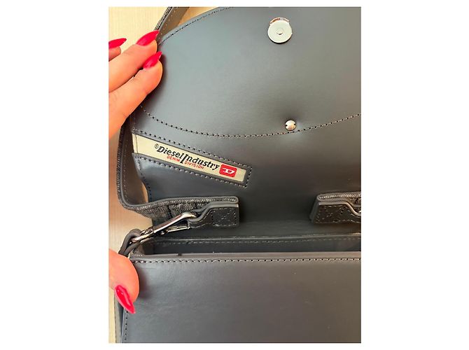 Diesel 1DR Borsa a Tracolla in Denim Monogram con Strass Grigio Metallico - vista 6