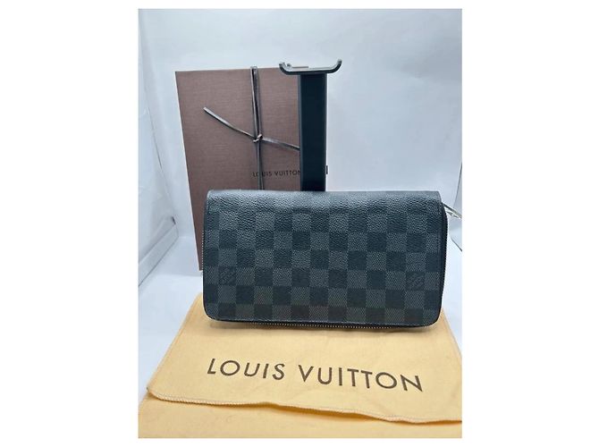 Louis Vuitton Cartera Companion Damier Graphite Negro - vista 2