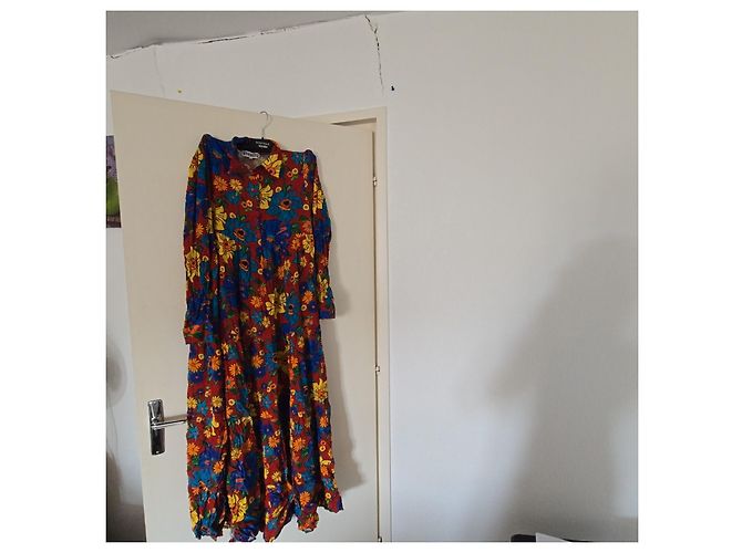 Autre Marque Stieglitz Maxikleid mit buntem Blumenprint Rot Blau Mehrfarben Grün Gelb - Ansicht 6