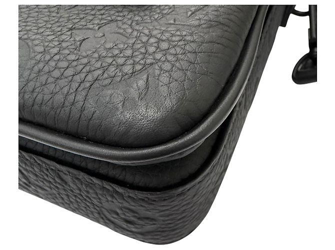 Louis Vuitton M81524 S-Lock Vertical Wearable Wallet Shoulder Bag Nero - vista 7