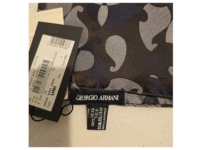 Giorgio Armani Fazzoletto da Taschino in Seta Paisley Marrone e Grigio - vista 5
