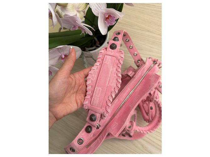 Le Cagole Balenciaga Neo Cagole XS Borsa in Denim Rosa - vista 11