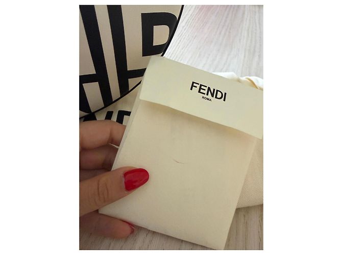 Fendi Borsa Fendigraphy Roma Monogram Nero Bianco - vista 9