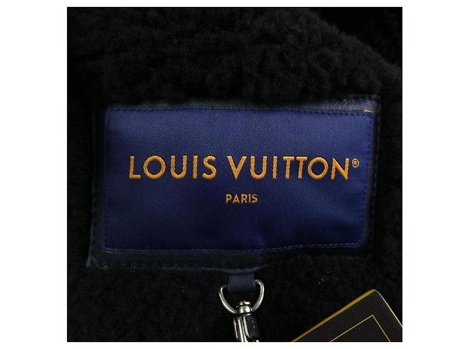 Giacca in shearling Louis Vuitton LVSE Monogram Nero Blu navy - vista 4