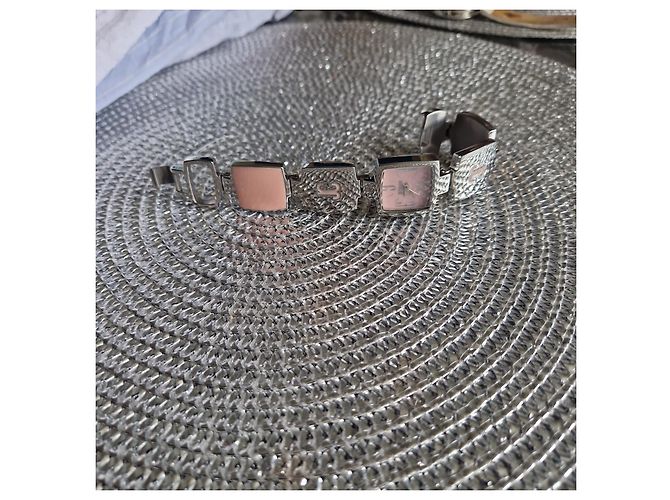 Just Cavalli Juicy Couture silberfarbene Metalluhr mit rosa quadratischen Gliedern - Ansicht 6