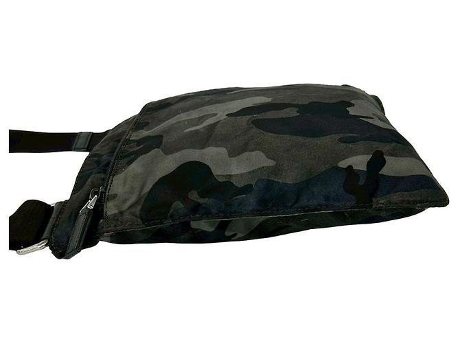 Saffiano Bolsa de ombro Prada preta e cáqui Preto Caqui - vista 5