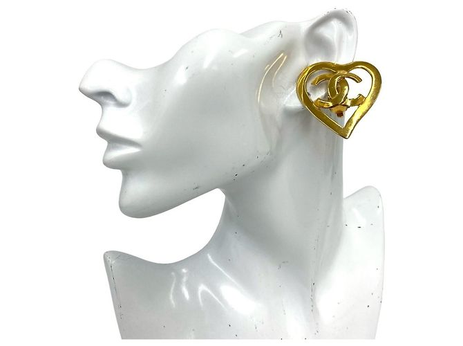 Orecchini a clip Chanel Vintage Coco Mark Motif Cuore D'oro - vista 2
