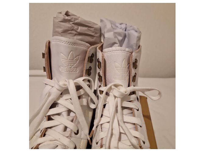 Adidas Botas Altas de Cuero Blanco con Cordones - vista 5