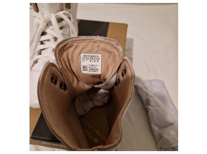 Adidas Botas Altas de Cuero Blanco con Cordones - vista 6