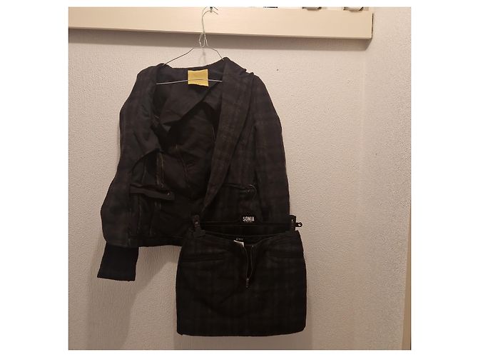 Autre Marque Completo C'N'C Costume National Giacca e Gonna in Lana a Quadri Grigio - vista 5