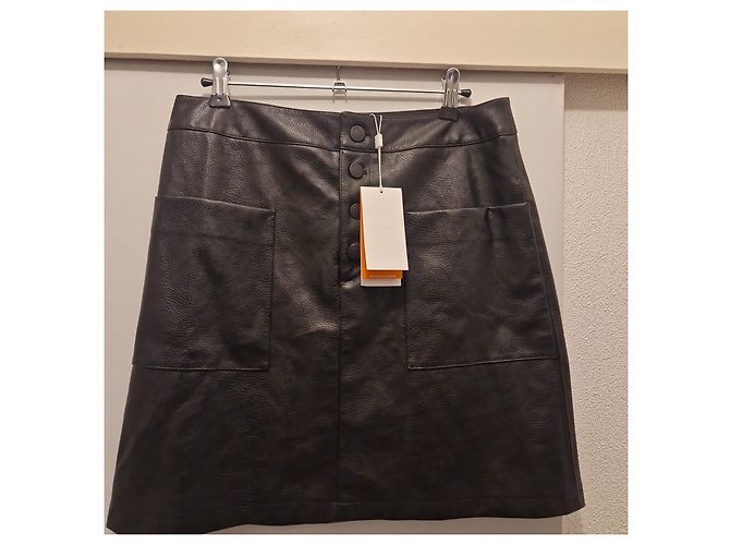 Hugo Boss Mini gonna in similpelle nera BOSS Nero - vista 2