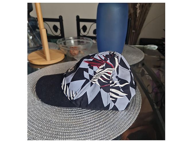 Versace Jeans Couture Cap mit Muster Schwarz Mehrfarben - Ansicht 2