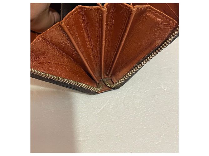 Gucci Monogram Canvas Zip-Around Wallet with Bow - Black - view 12