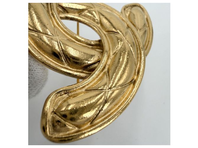 Spilla Chanel Vintage Gold Matelassé D'oro - vista 6