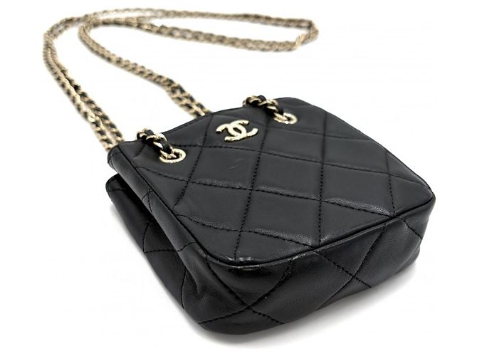Timeless Borsa a tracolla Chanel in pelle nera trapuntata Nero - vista 3