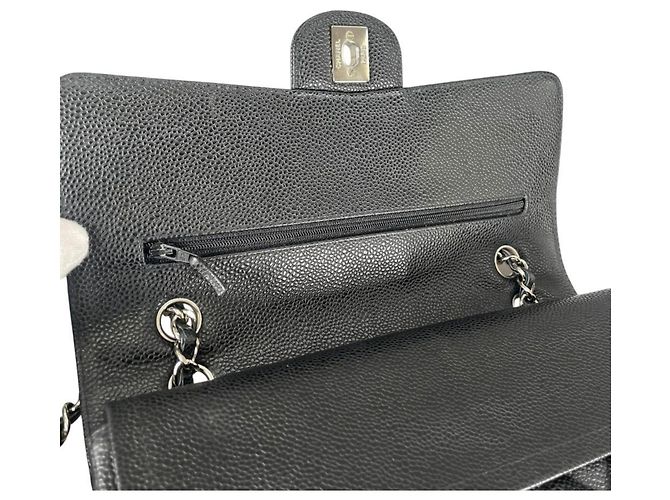 Borsa a tracolla Chanel Matelassé 25 Nero - vista 13